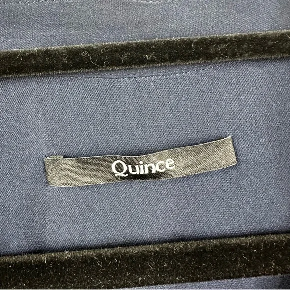 Quince Silk Button Down Blouse Womens Small Navy Blue Minimalist Work Wear - Picture 4 of 8